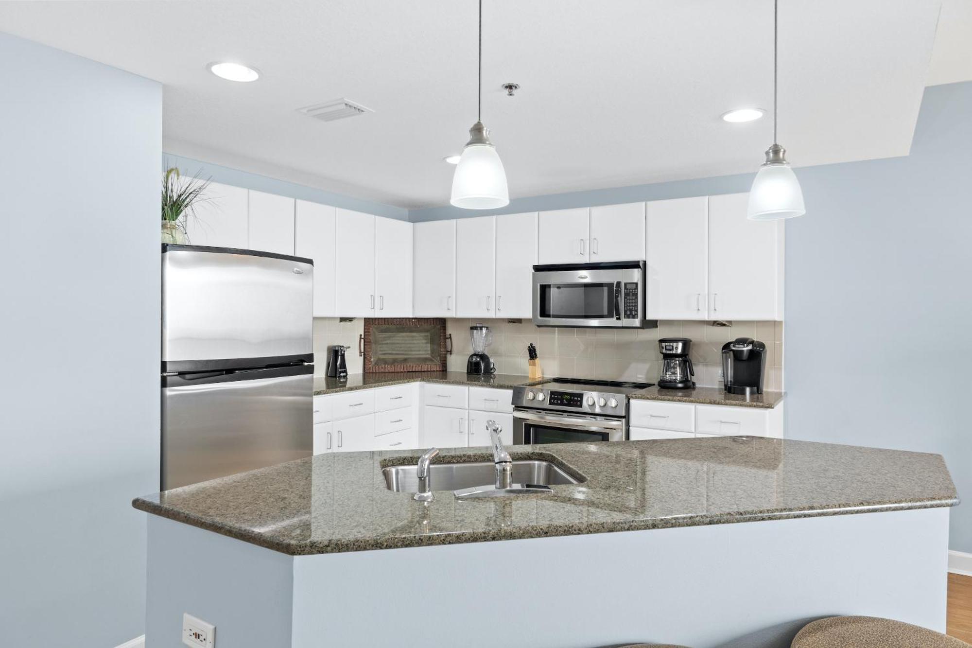 Grand Panama Beach Resort Pet Friendly Rentals By Panhandle Getaways Panama City Beach Ruang foto