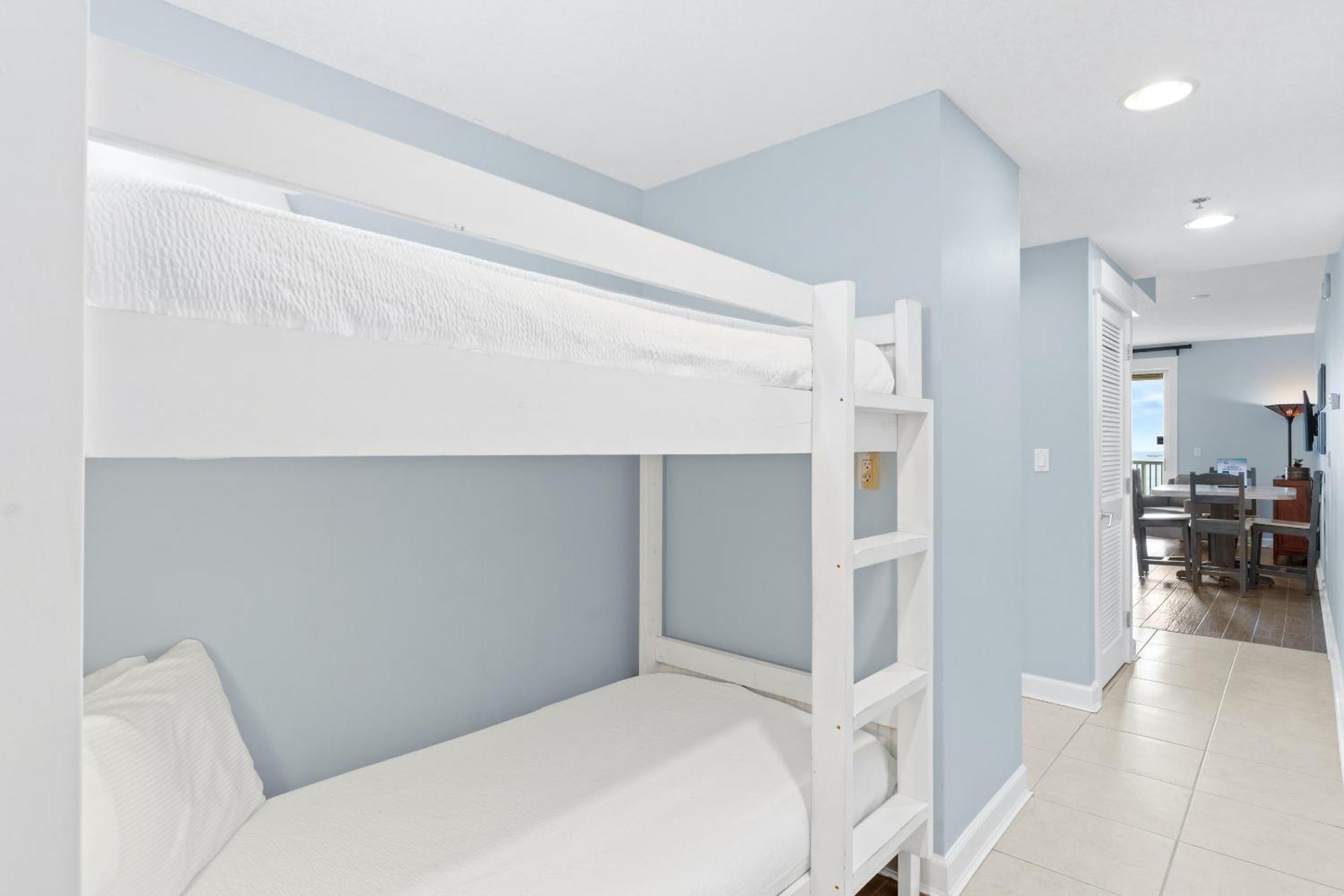 Grand Panama Beach Resort Pet Friendly Rentals By Panhandle Getaways Panama City Beach Ruang foto